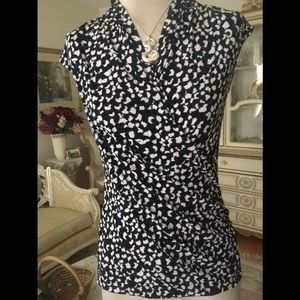 Vince Camuto excellent condition black/white faux wrap top size S